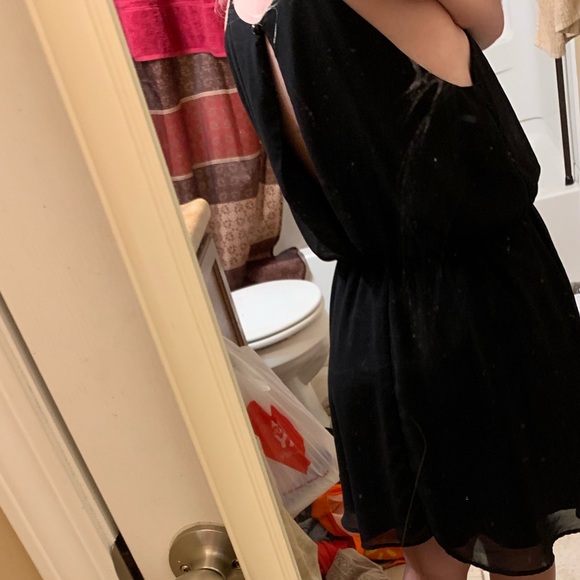 black DRESS🖤💯 - Picture 2 of 3